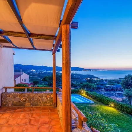 Hills Holiday home